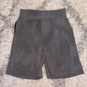 men’s lululemon shorts